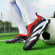 Predator Ultralight Soccer Sneakers