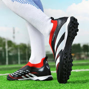 Predator Ultralight Soccer Sneakers