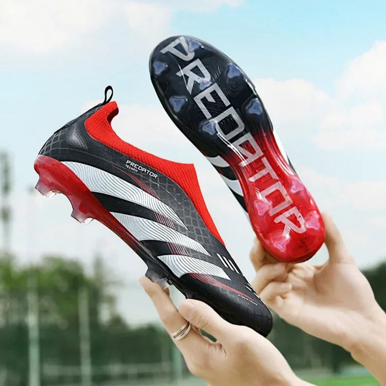 Predator Ultralight Soccer Sneakers