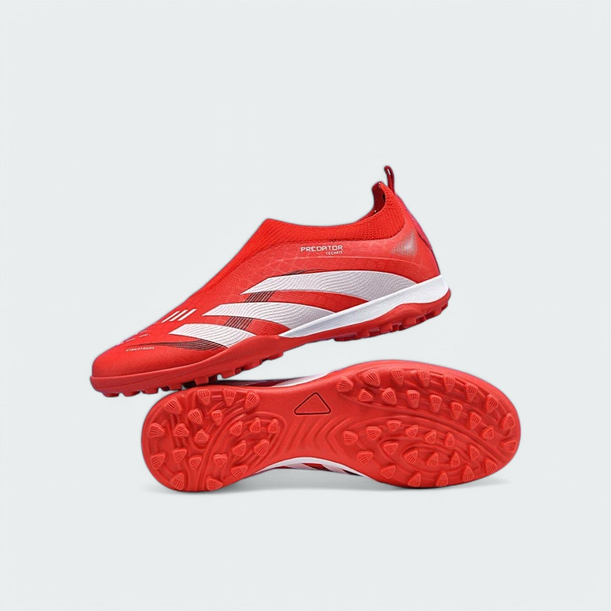 Predator Ultralight Soccer Sneakers